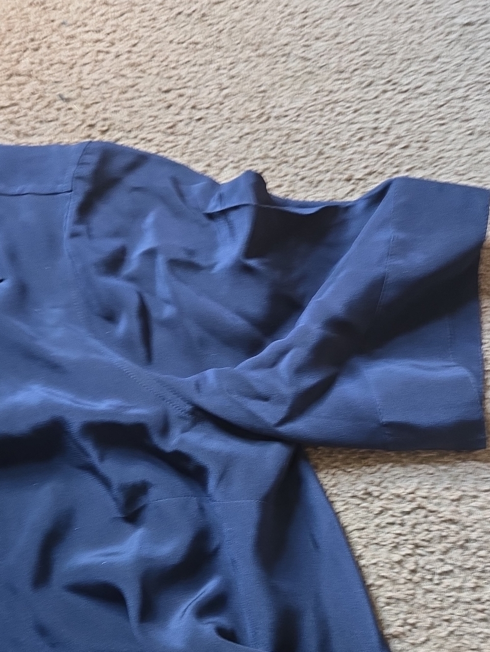 J Crew Navy Silk Business Casual Button-down Shirt Short Sleeve 💫 - Picture 5 of 5